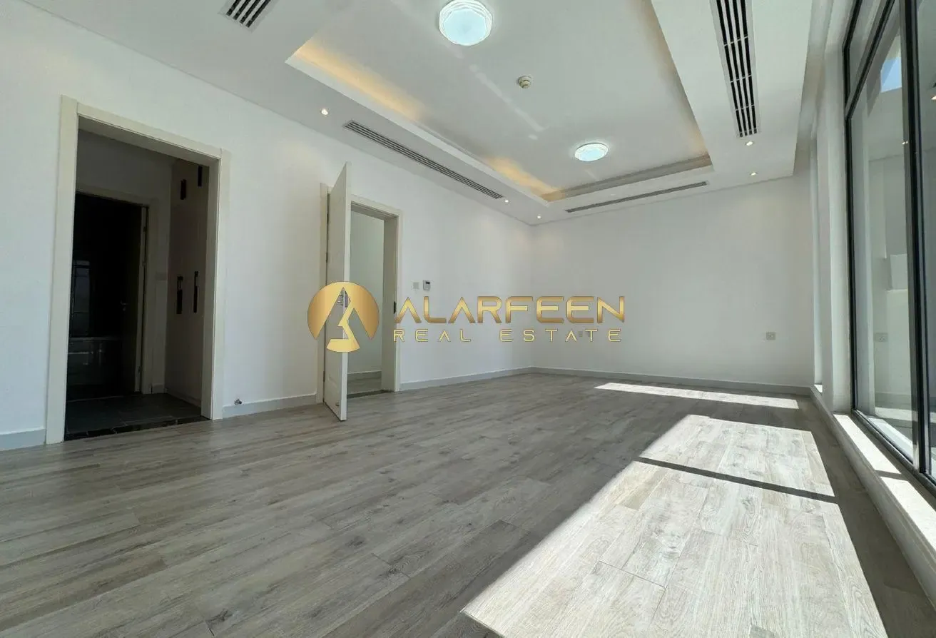 Community View | 4Br+Maid | Call Now