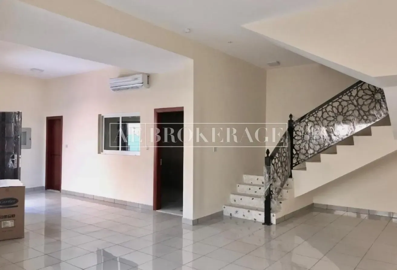 spacious 3 bedroom villa for staff in horal anz