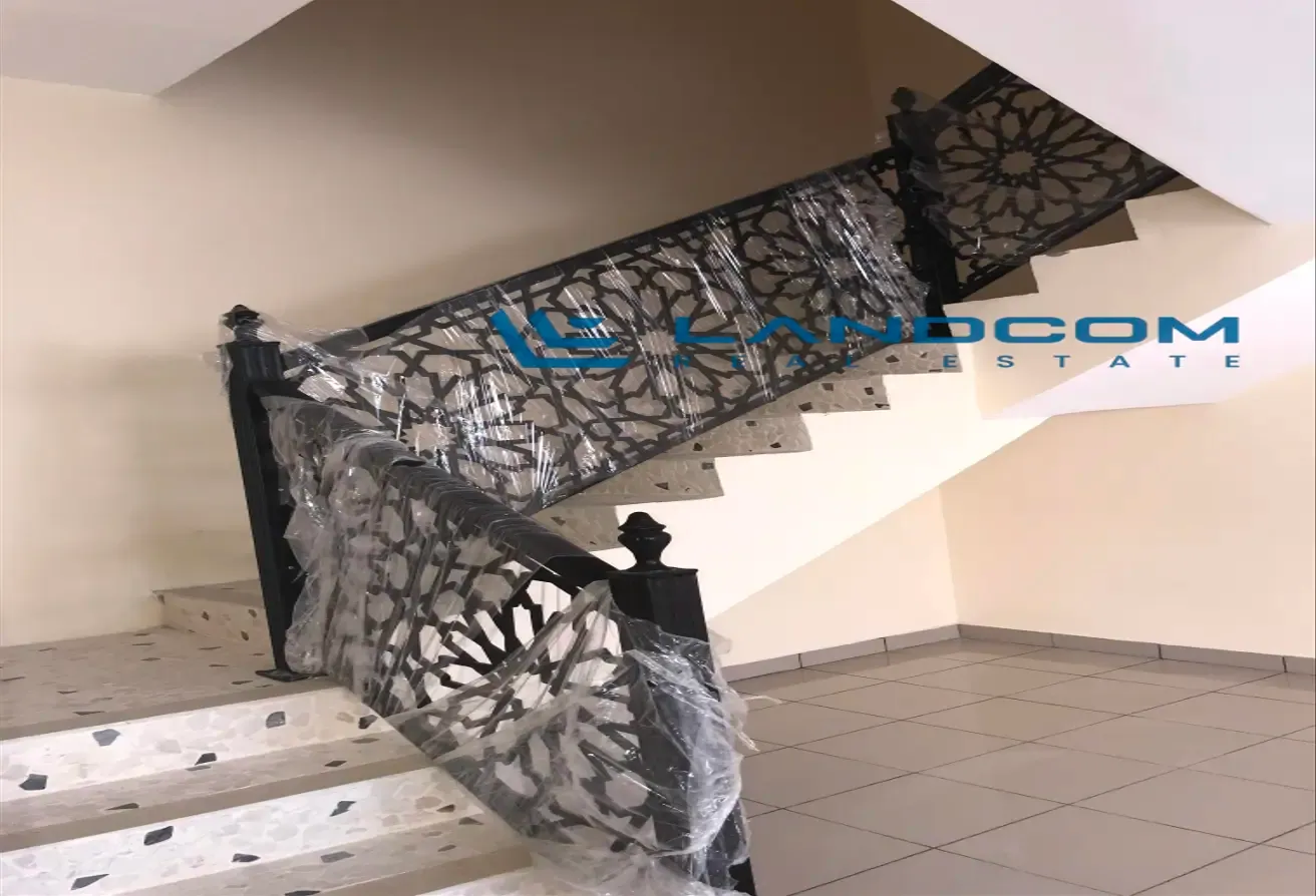 Spacious 3-Bedroom Villa for Rent | Bright Living Area | Private Covered Parking