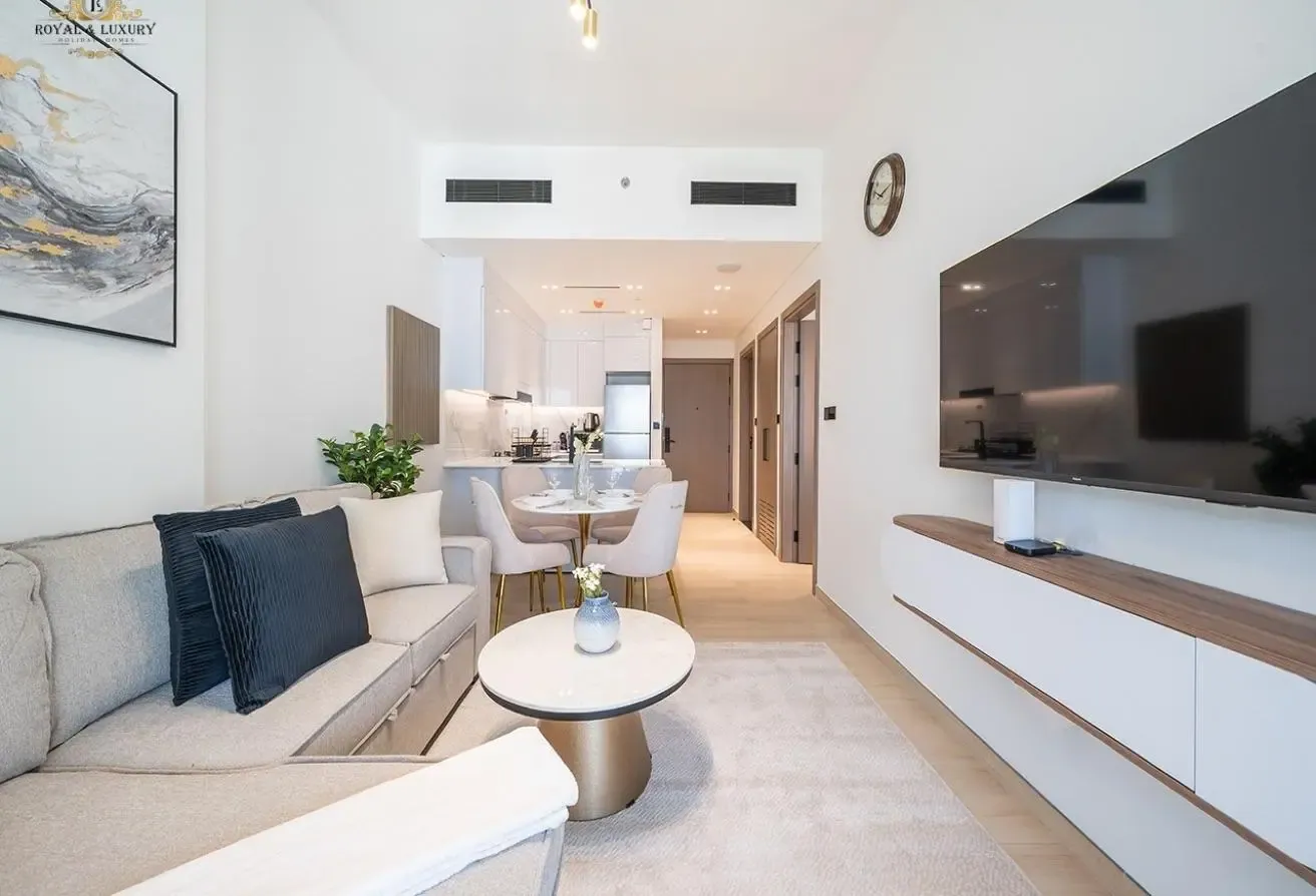 Fully Furnished 1BR | All Bills Inclusive