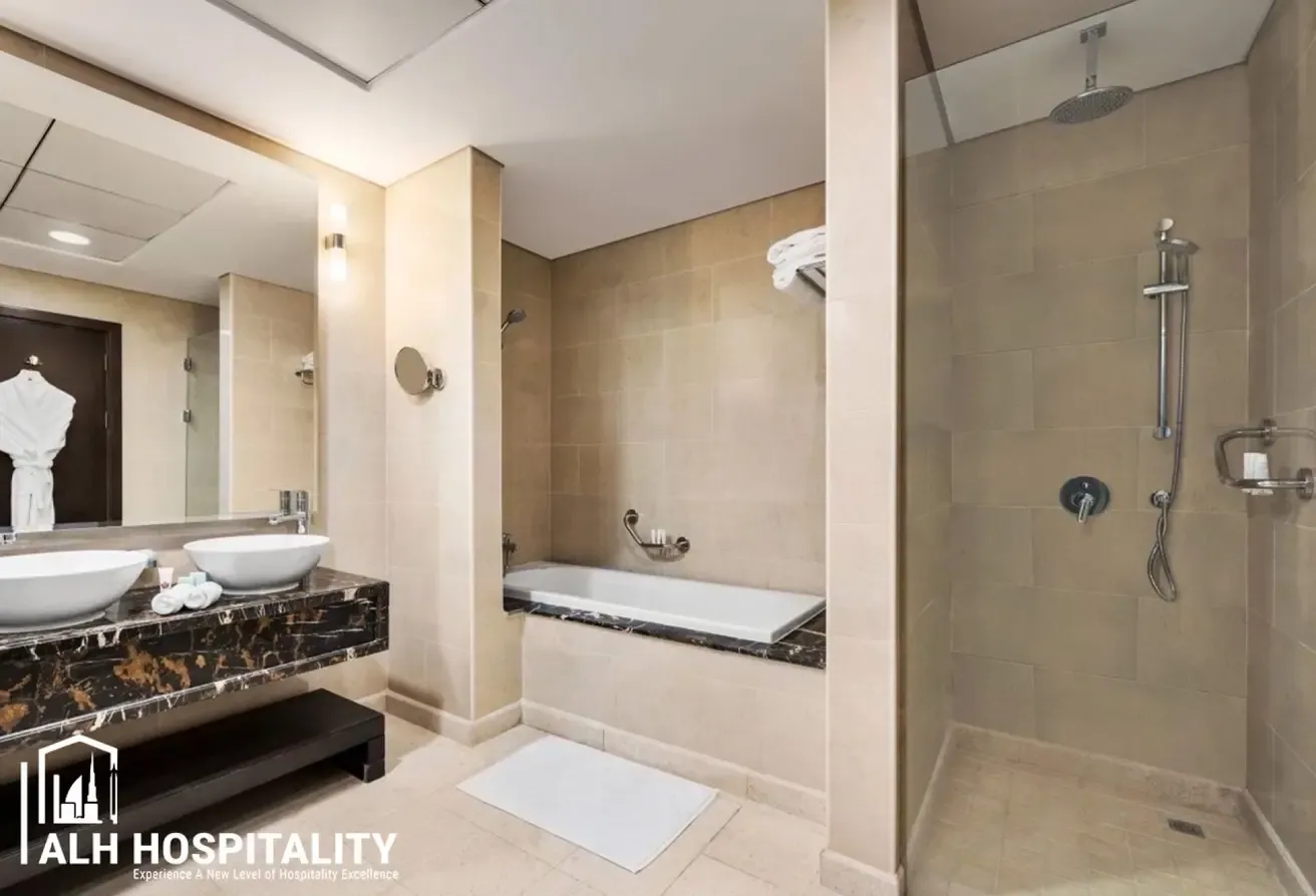 Exclusive 2 bedroom | Beach Access| Bills Included