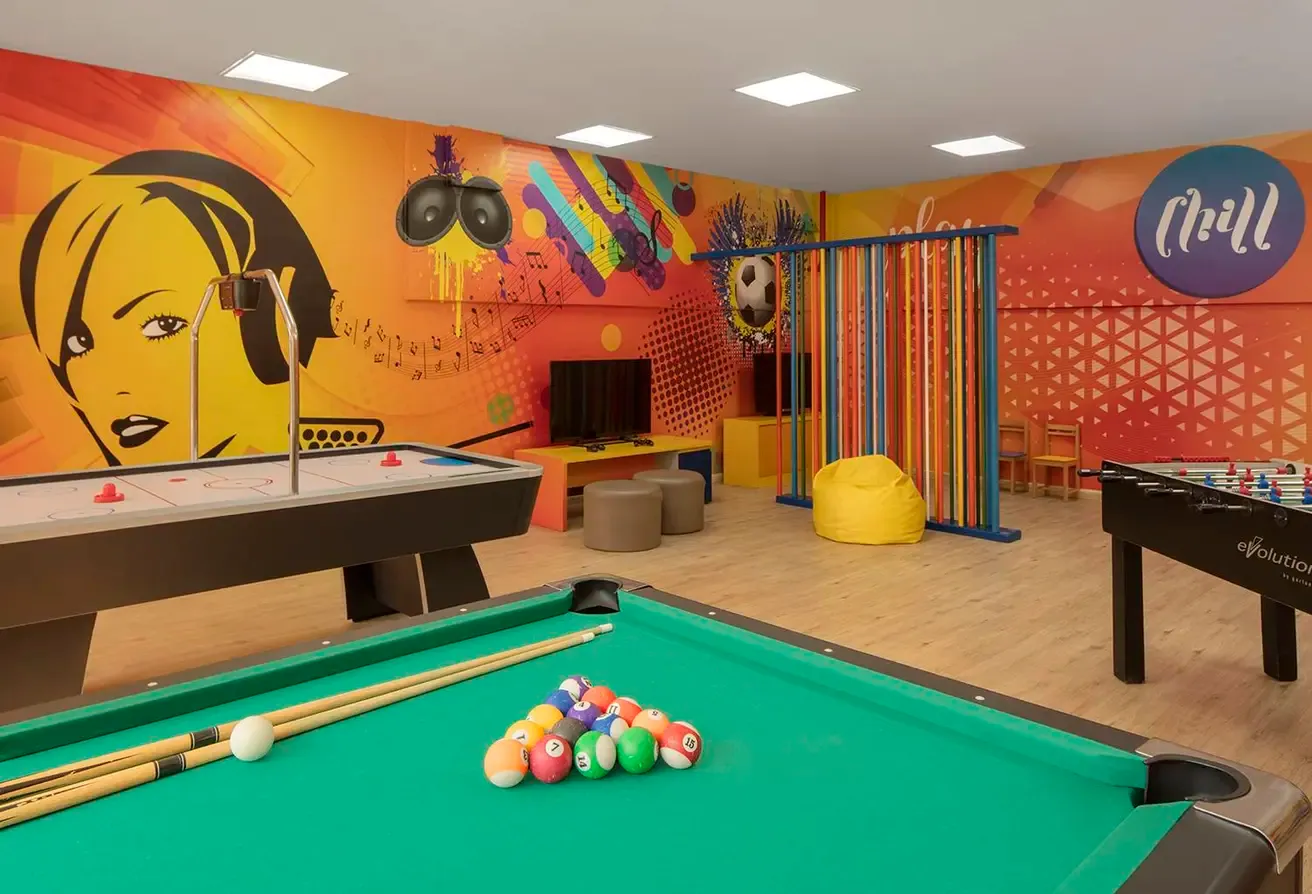 Furnished and Inclusive of Bills | Prime Location