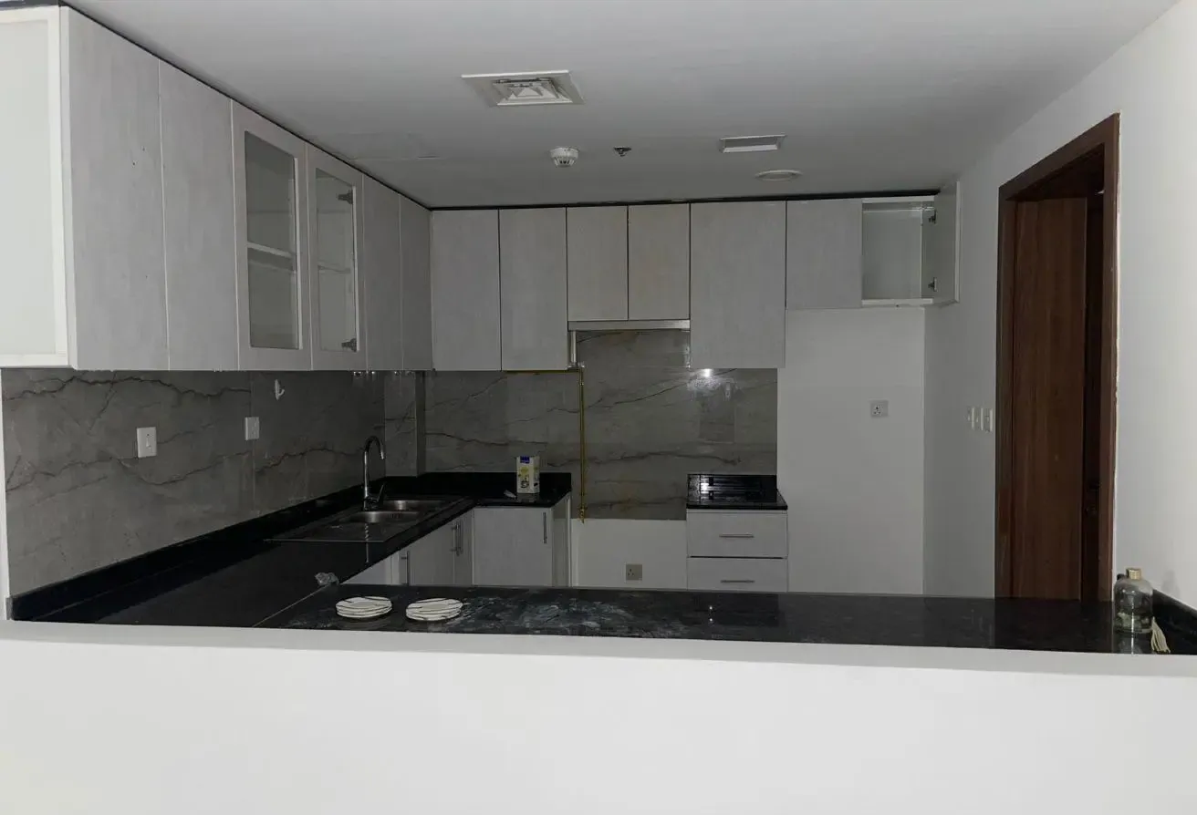 Spacious 2bhk near metro with modern style