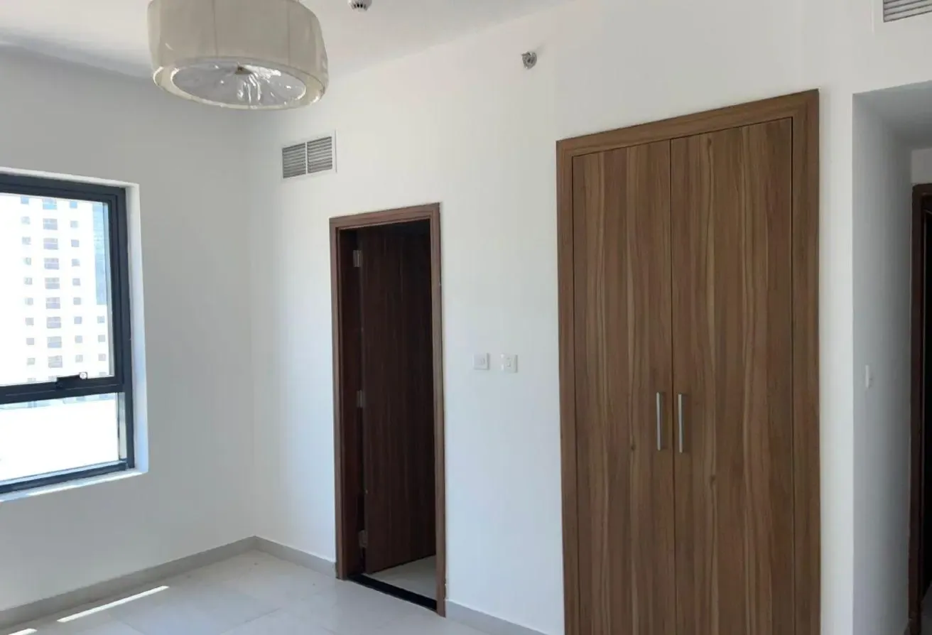 Spacious 2bhk near metro with modern style