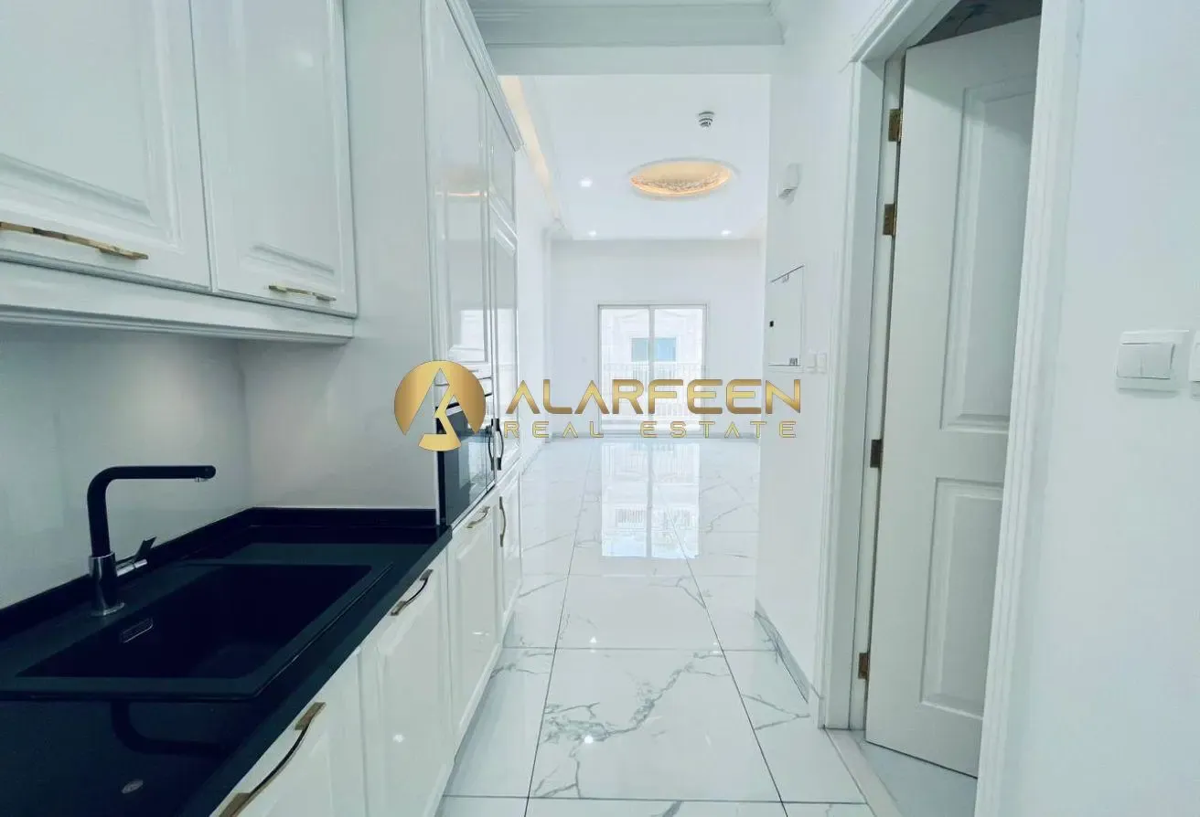 Spacious| Studio | Fully Fitted Kitchen|Grab Now