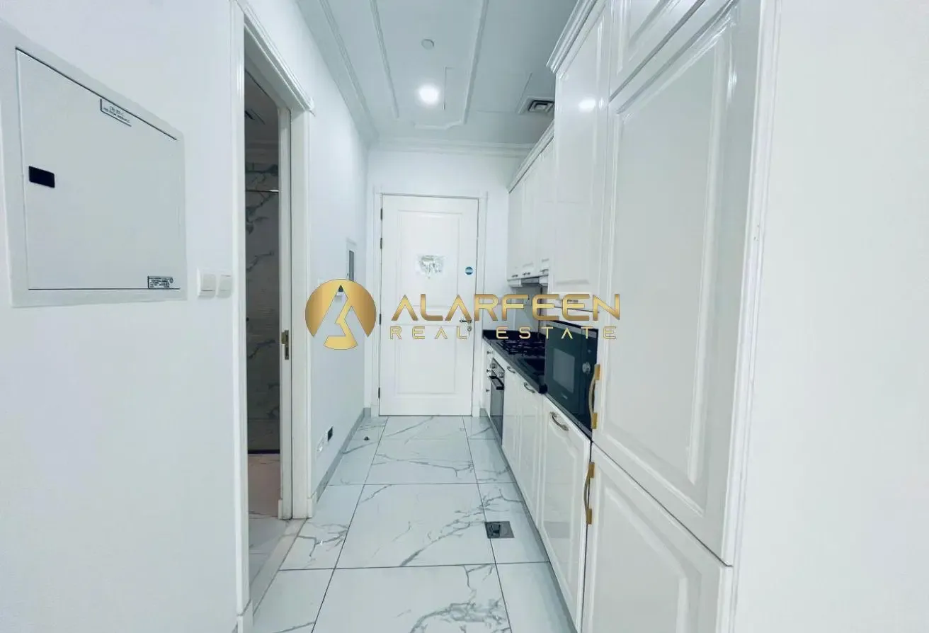 Spacious| Studio | Fully Fitted Kitchen|Grab Now