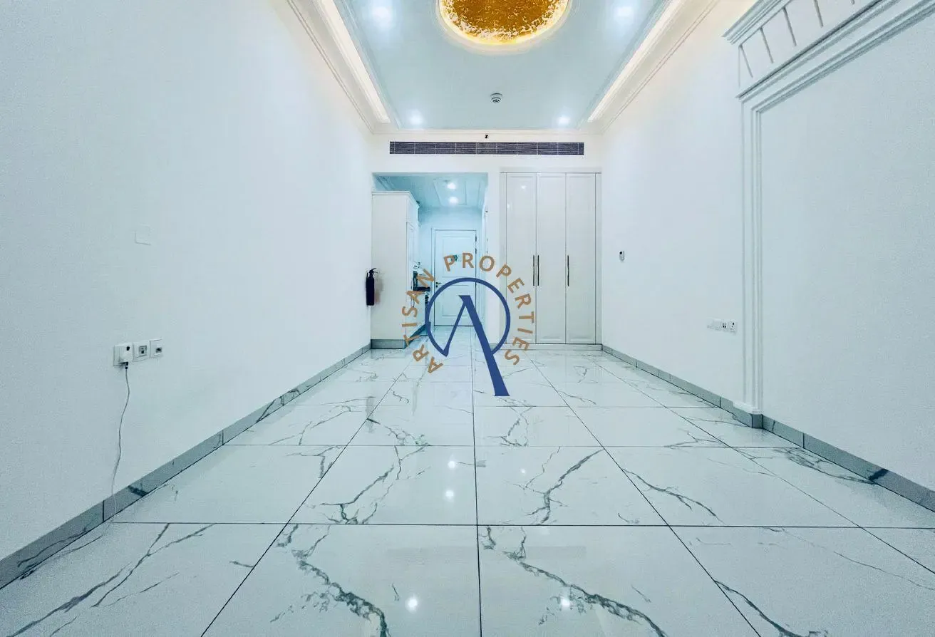 SPACIOUS | PRIME LOCATION | VACANT