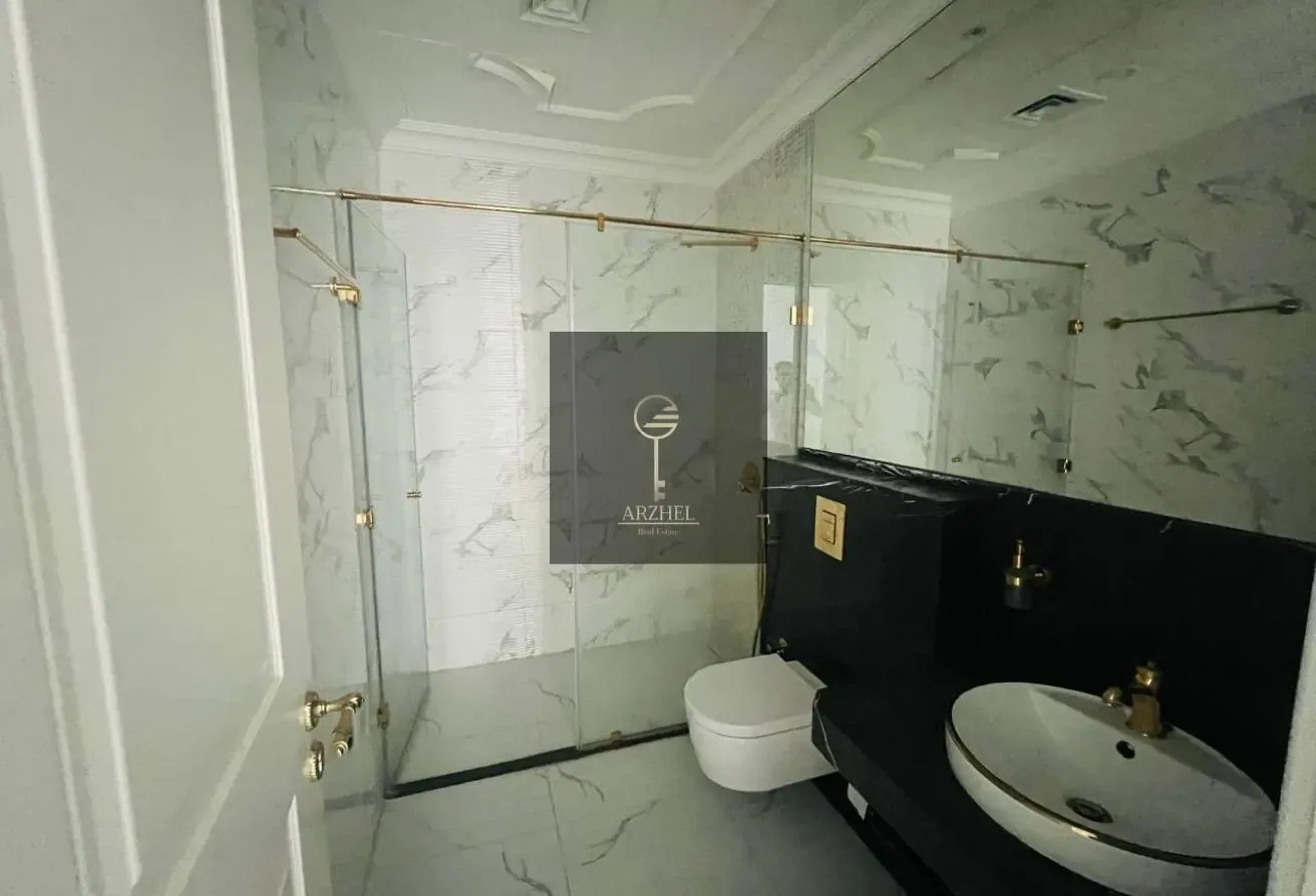 Best Deal | Unfurnished Apartment