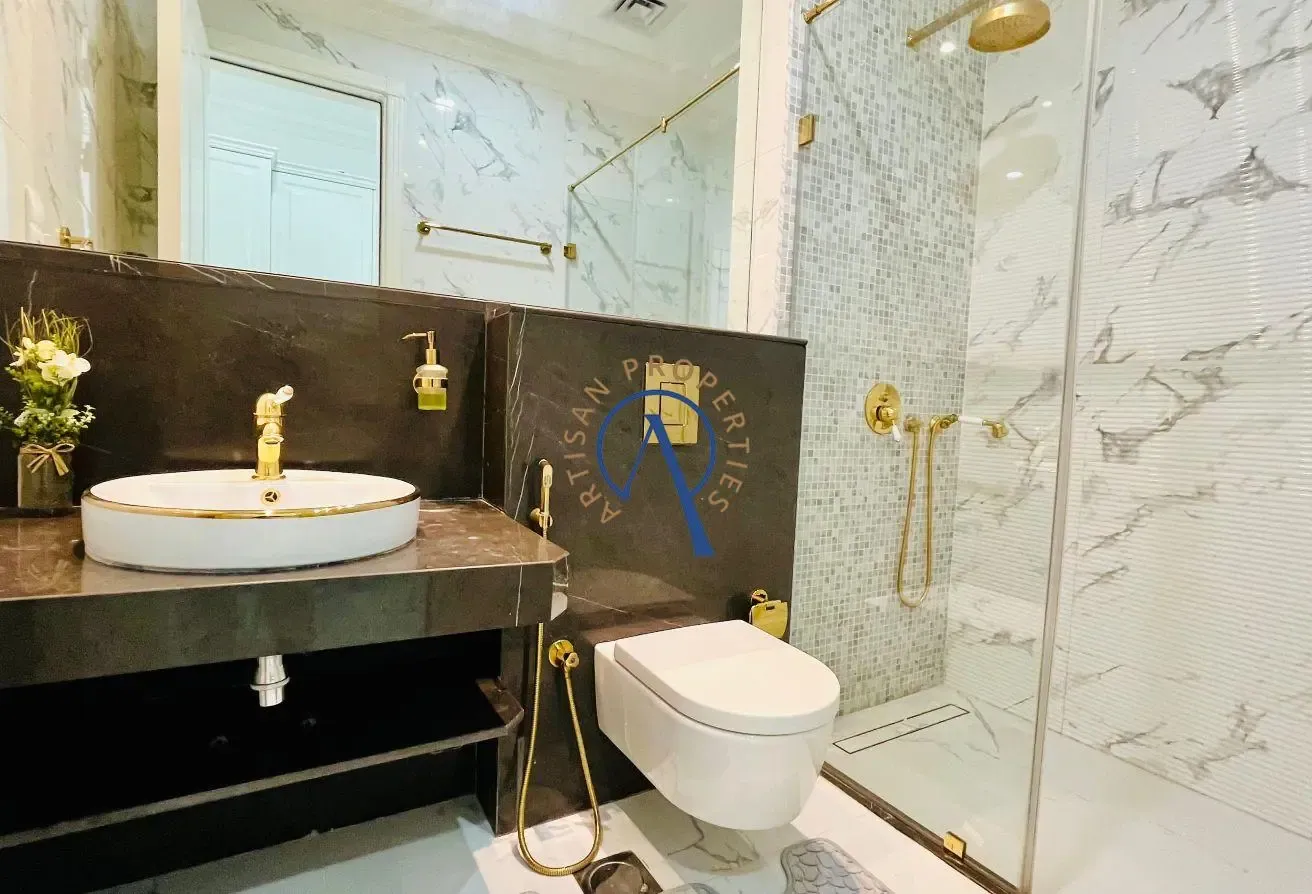 FULLY FURNISHED | ELEGANT LIVING | PRIME LOCATION