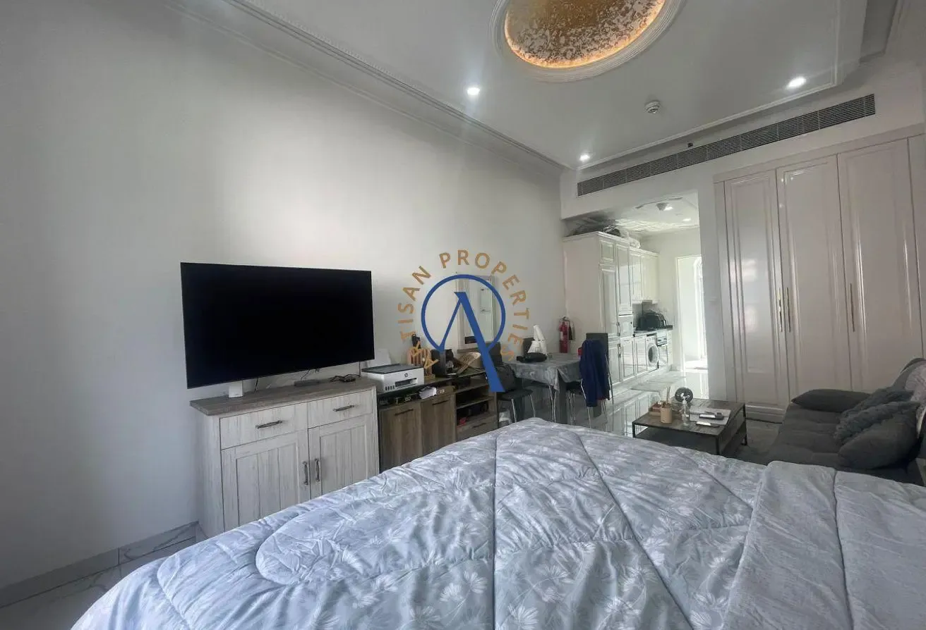 FULLY FURNISHED | BIGGER LAYOUT | READY TO MOVE