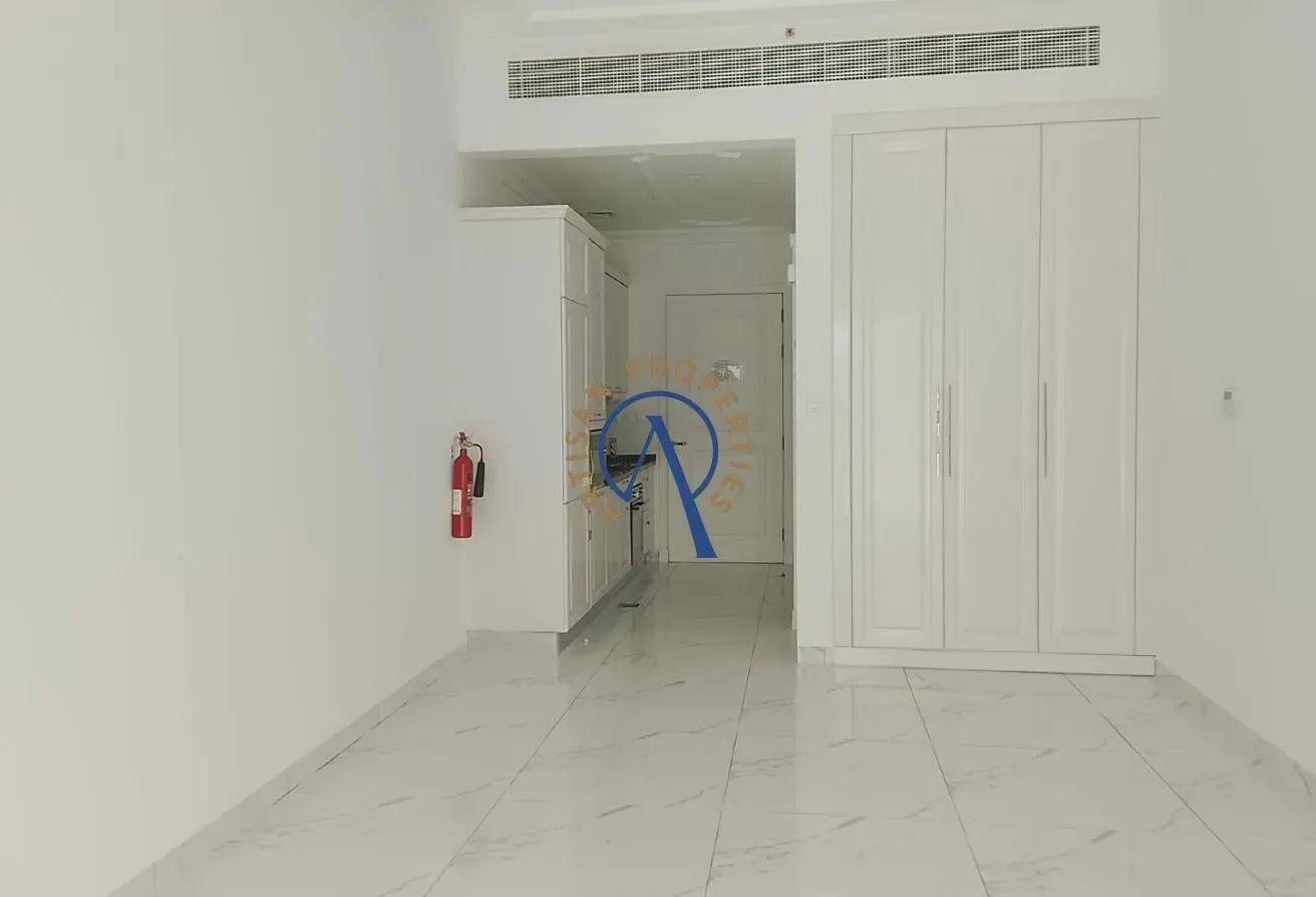SPACIOUS UNIT | PREMIUM FINISH | CALL NOW