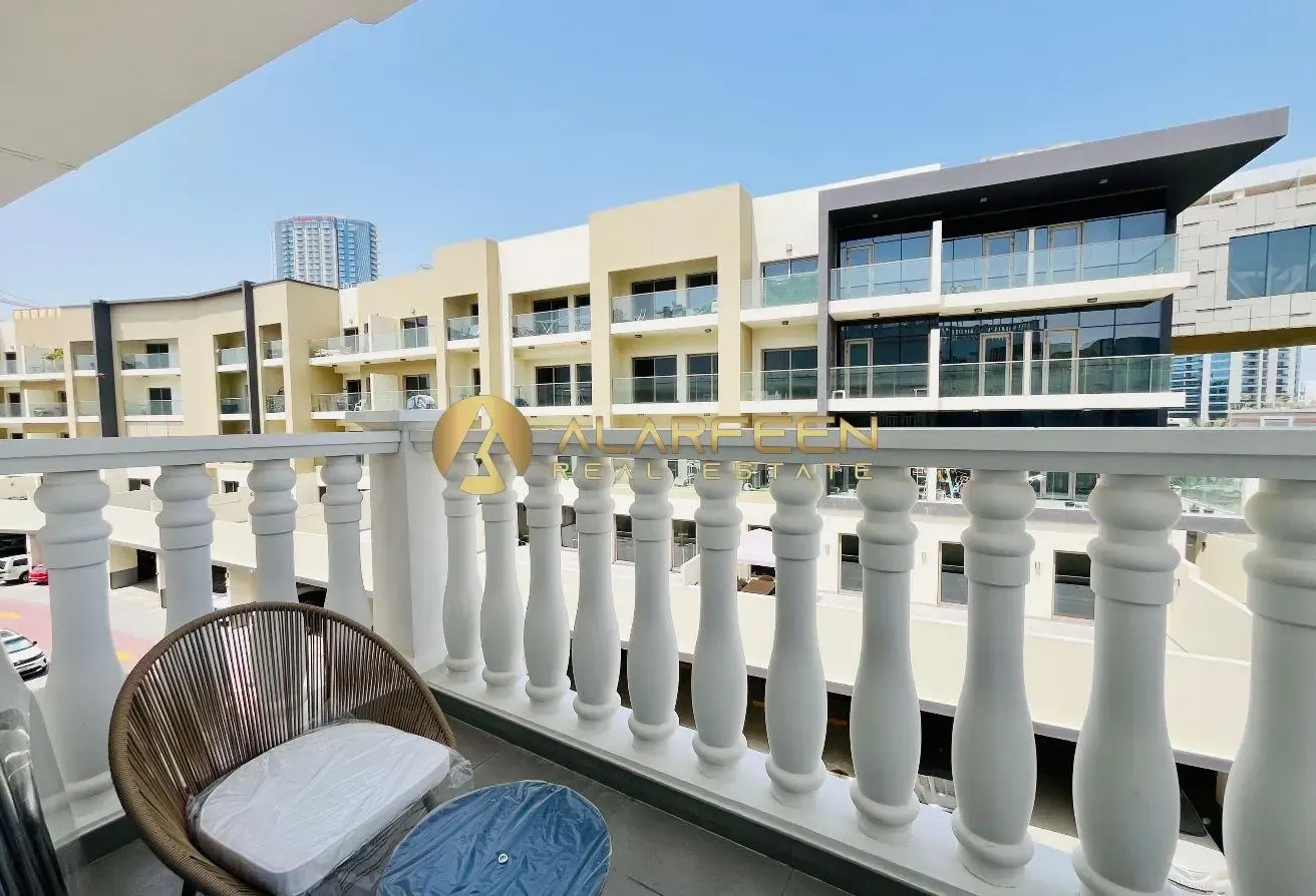 Fully upgraded | Studio | Vacant Apartment