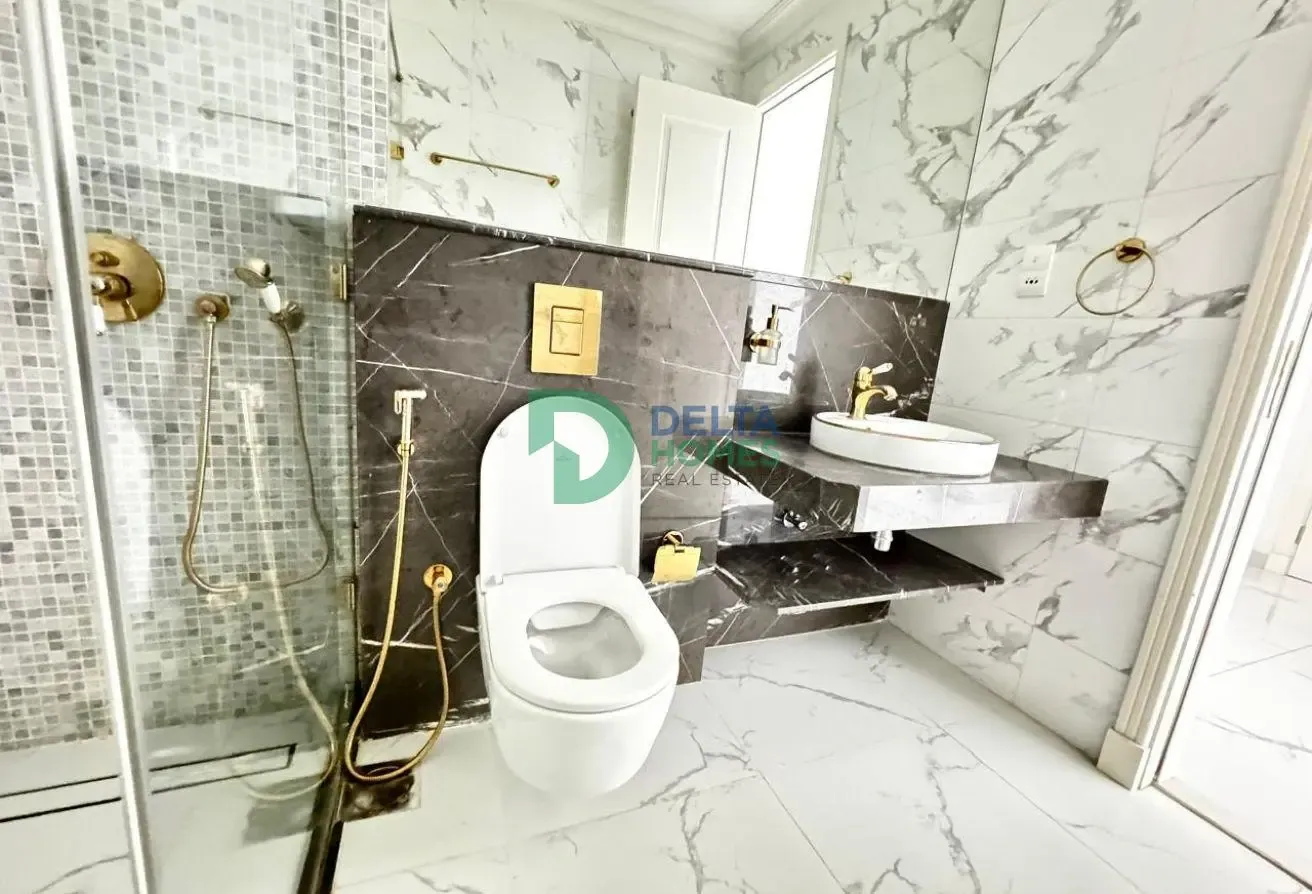 World Class Amenities I Big Layout I Ready to move