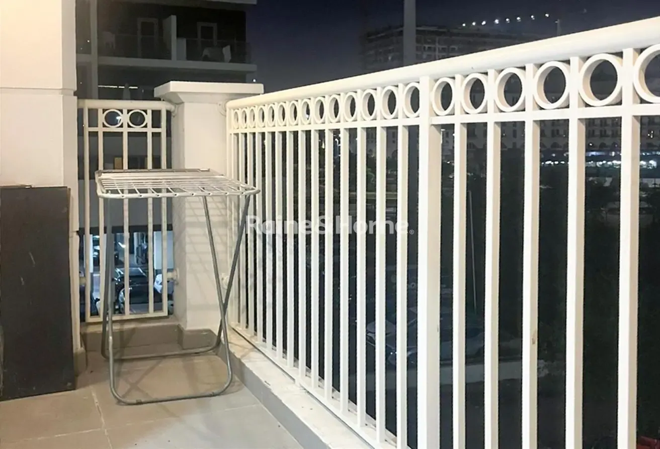 Furnished Studio I Move In Ready I Spacious