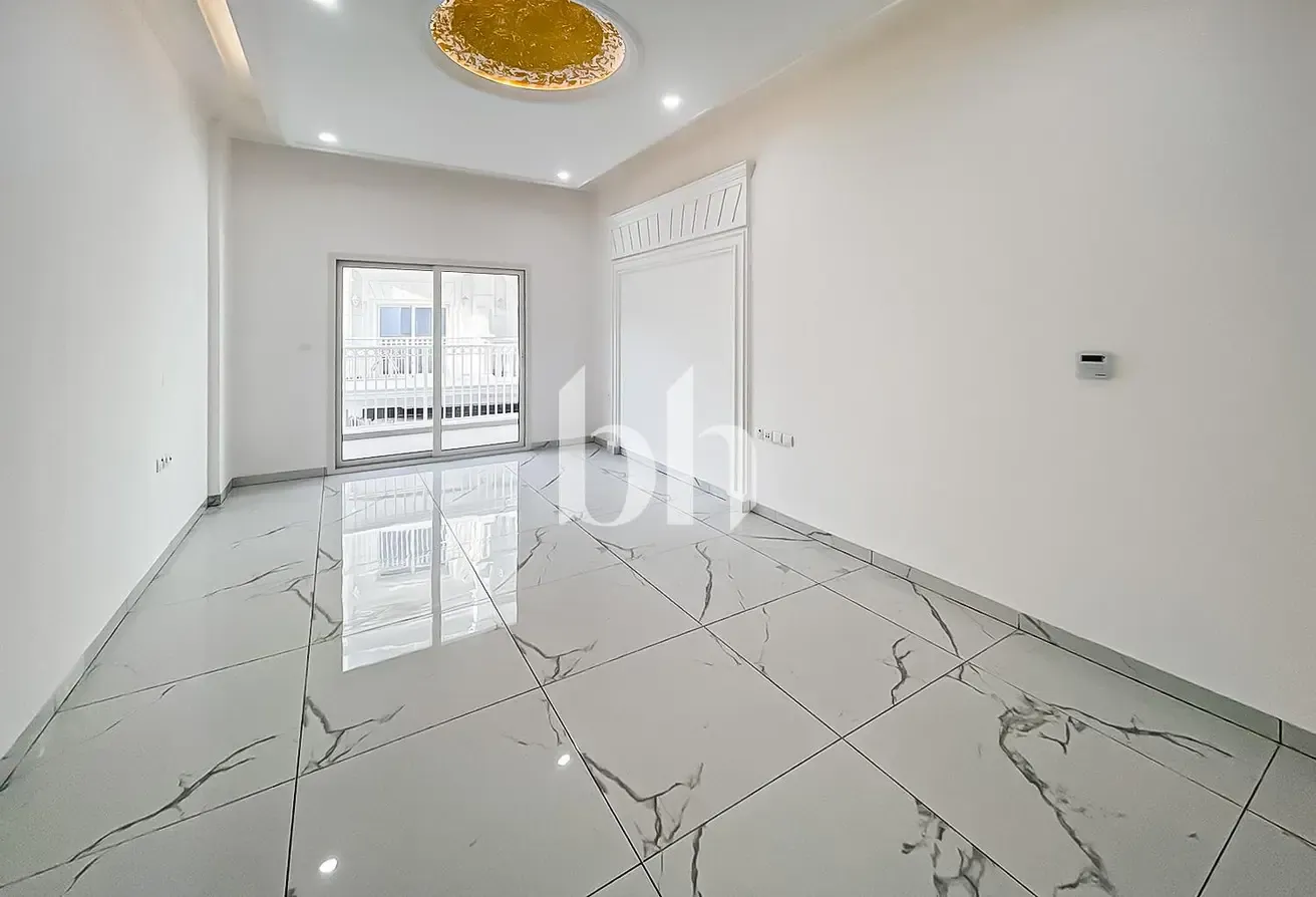 Unfurnished | Modern layout | Spacious