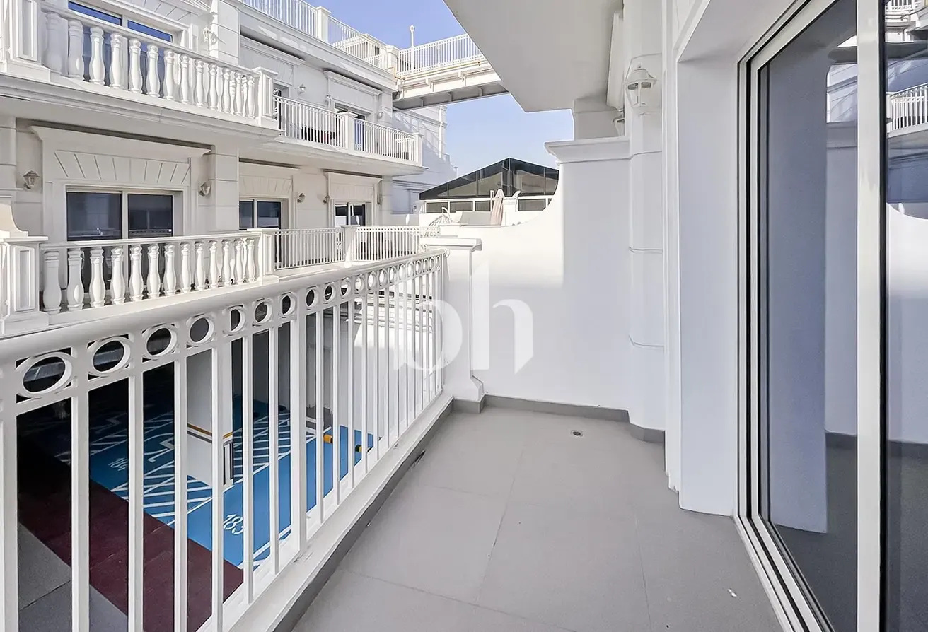 Unfurnished | Modern layout | Spacious