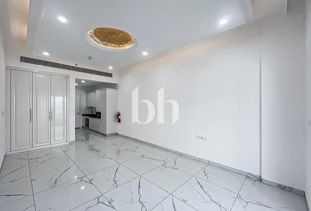 Unfurnished | Modern layout | Spacious