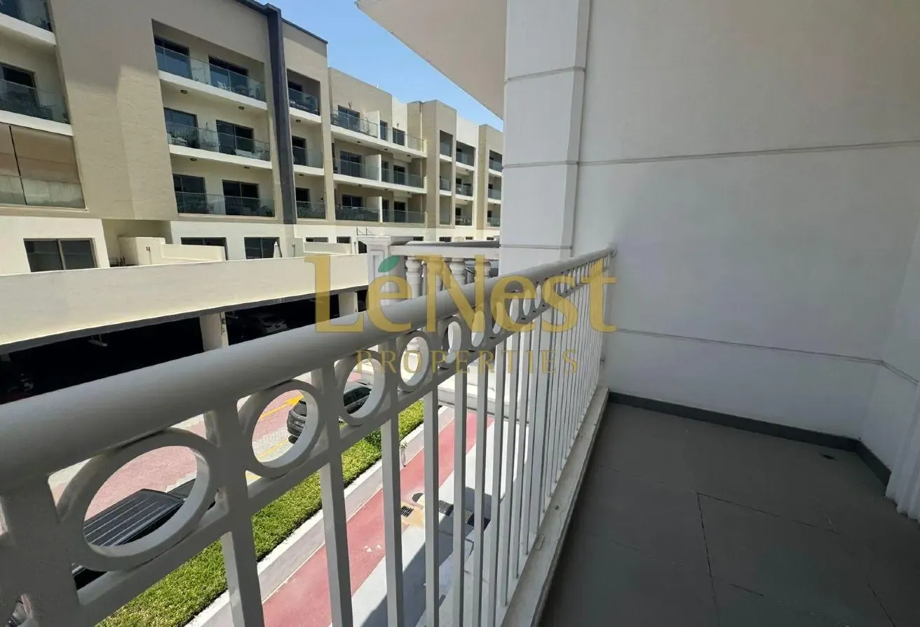 Modern Studio | Side View | Great Deal