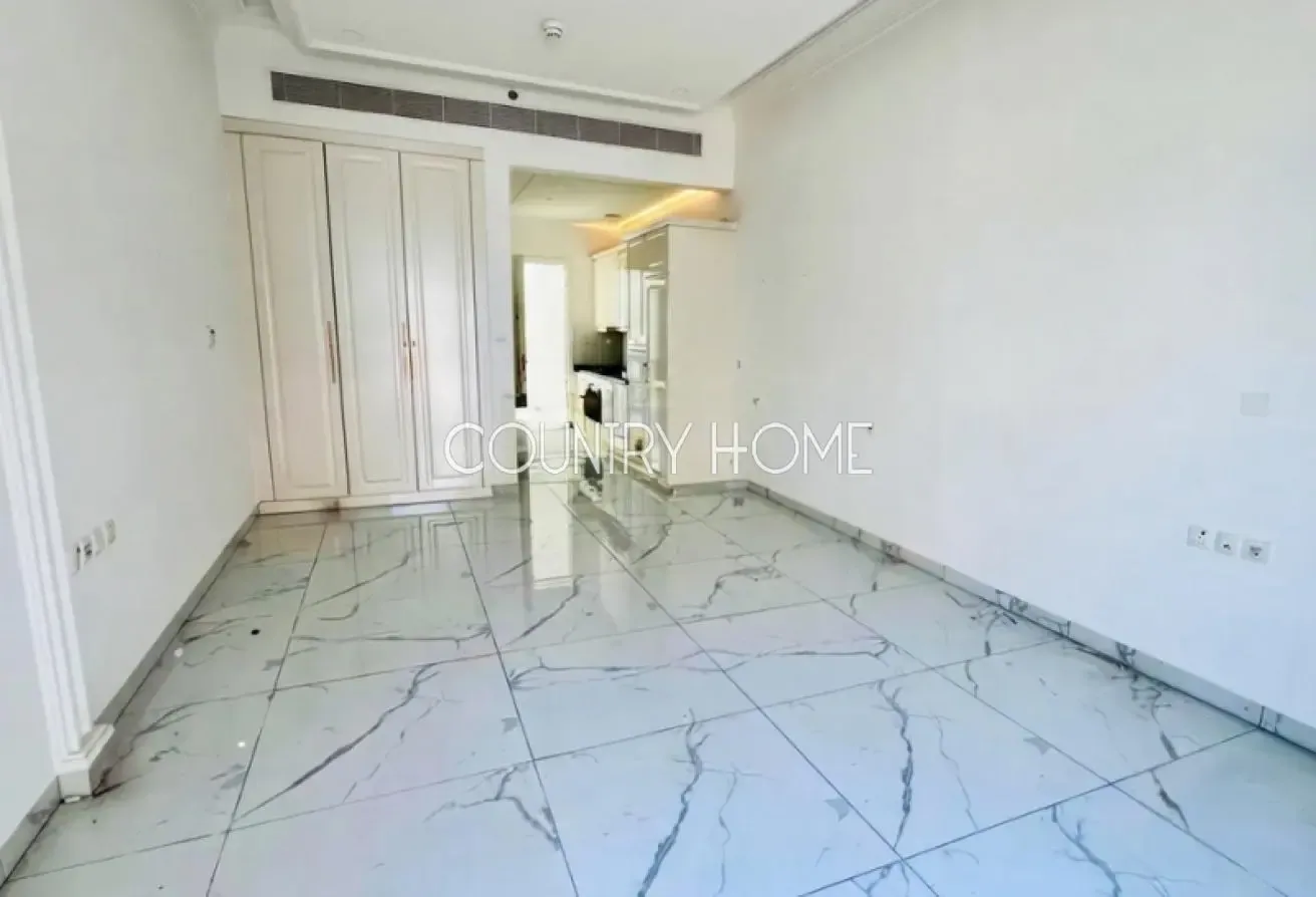 Studio | European-inspired | Modern Amenities