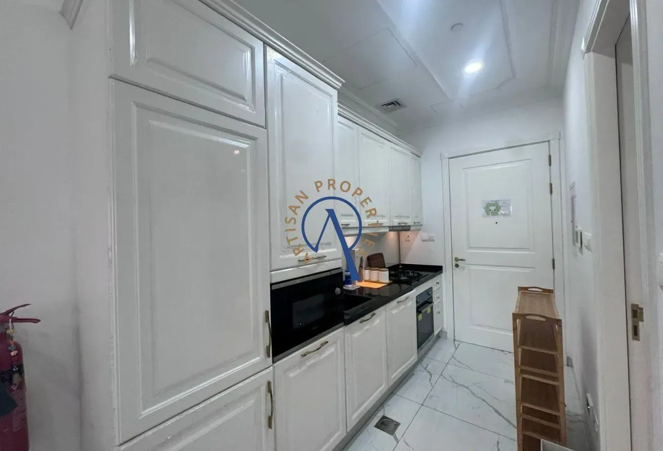 MODERN STUDIO | PRIME LOCATION | CALL NOW