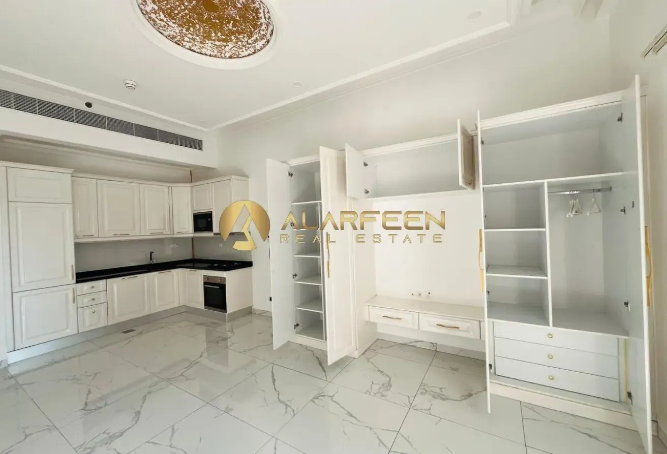 L-Shape Kitchen | Vacant | Call Now