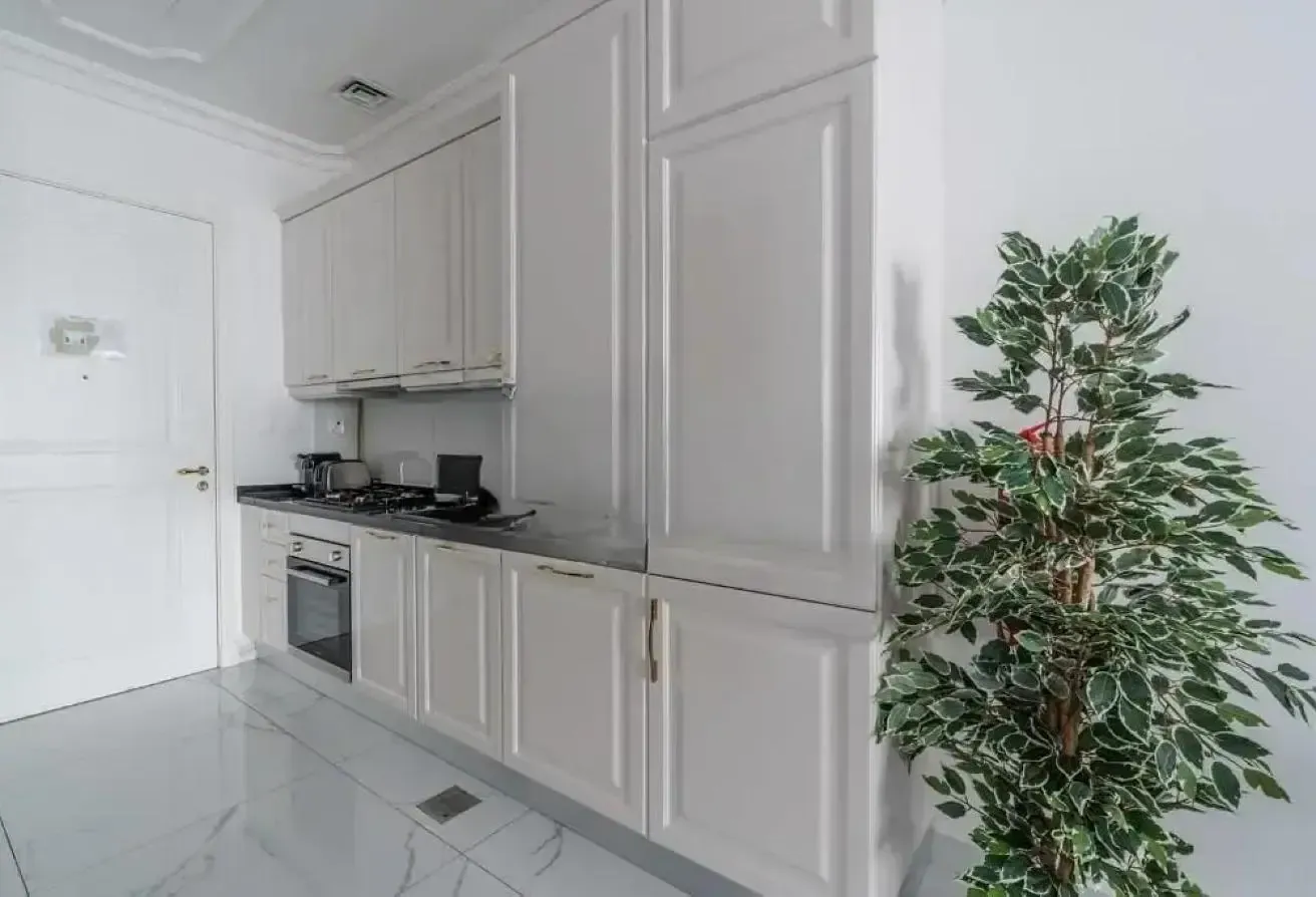 SPACIOUS | ELEGANT STUDIO | PRIME LOCATION