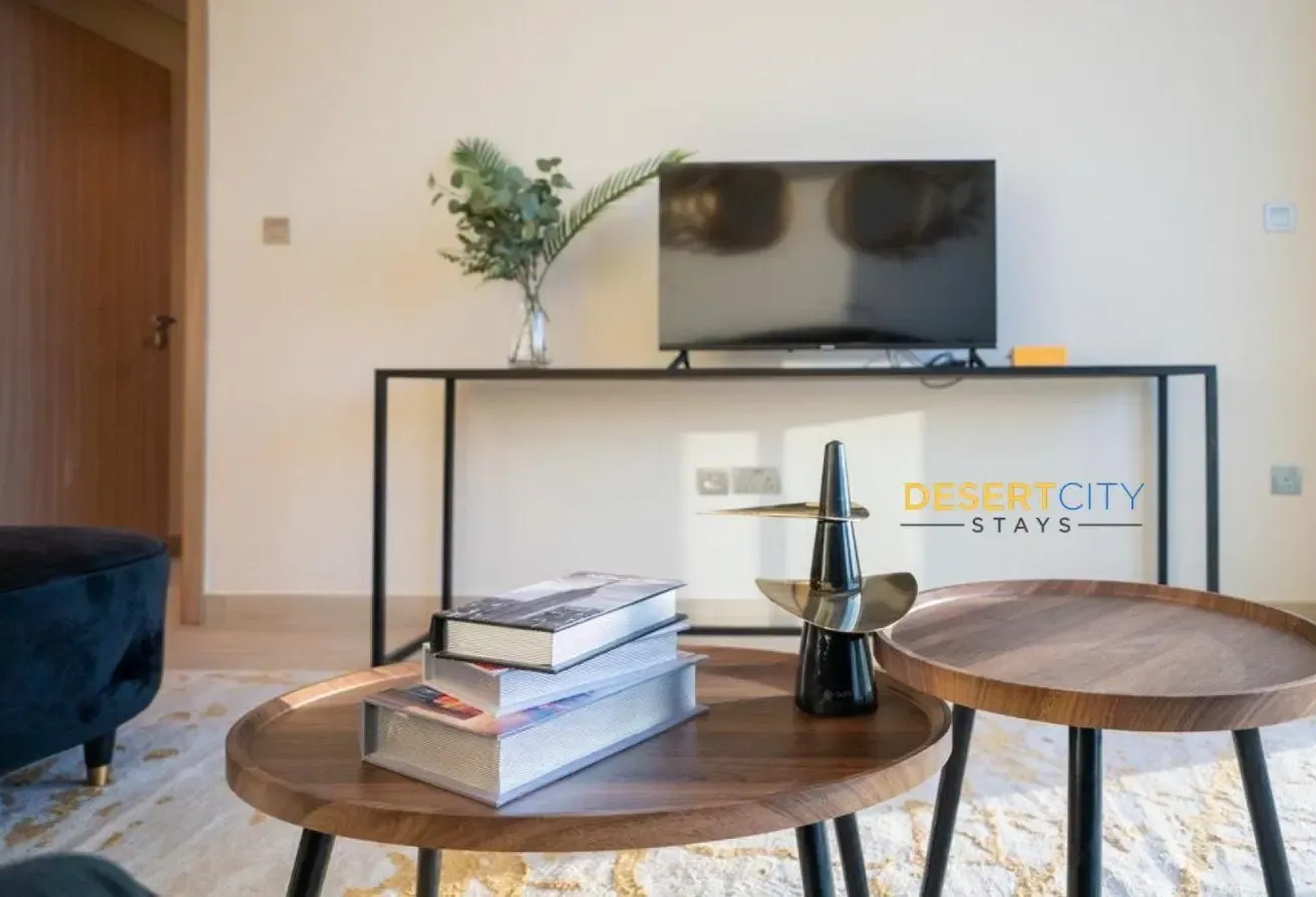 Modern Creekside 1BR | Hosted by Desert City Stays
