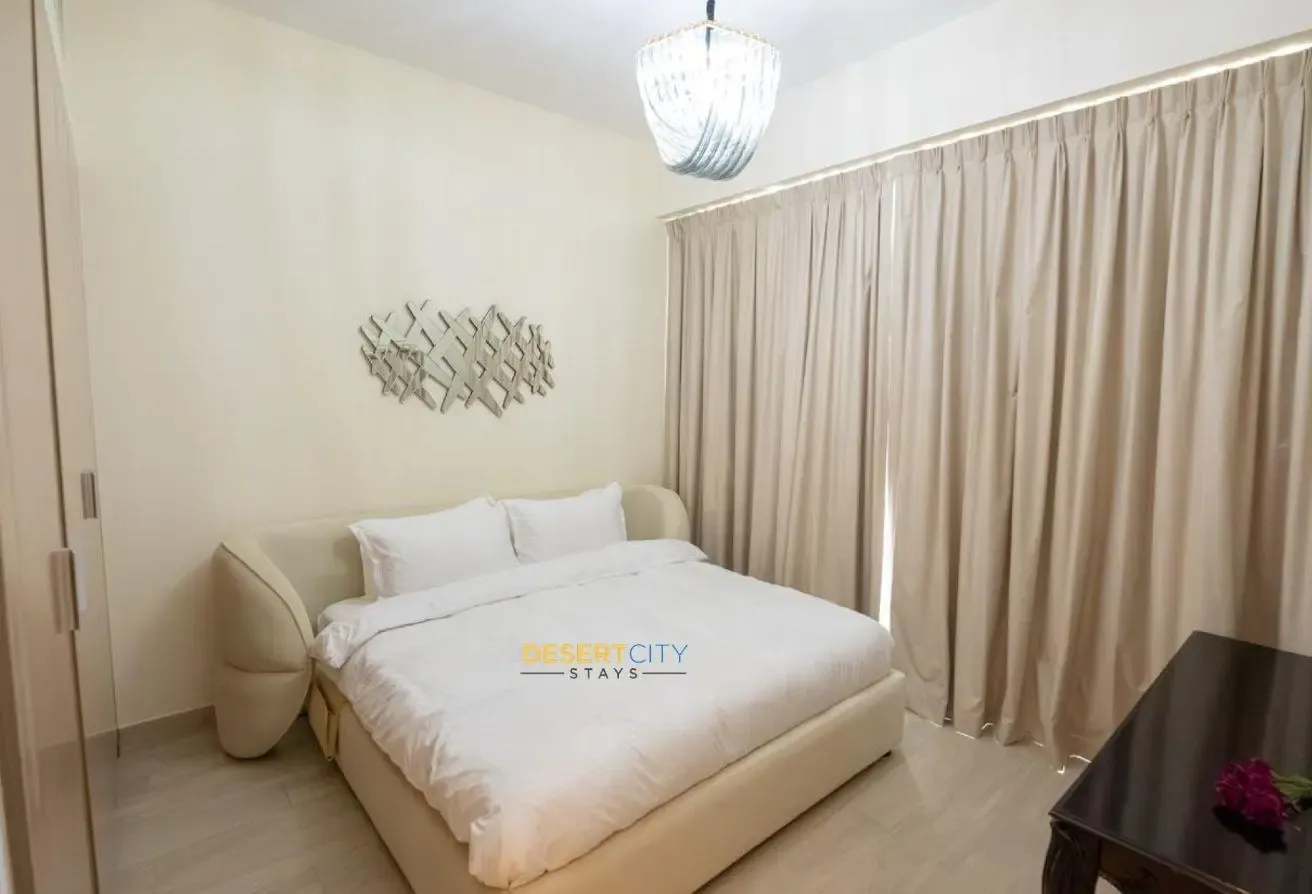 Modern Creekside 1BR | Hosted by Desert City Stays