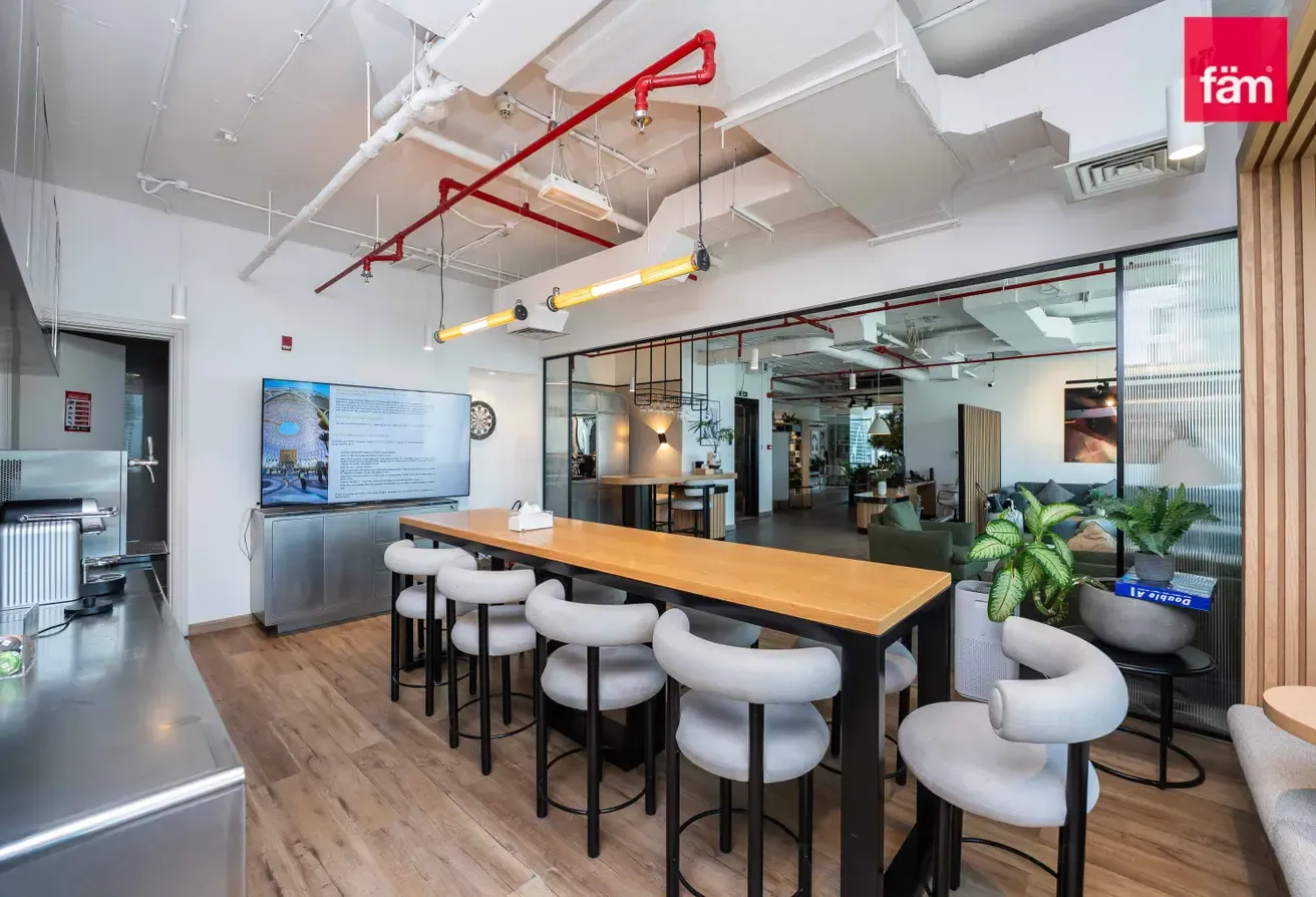 Luxury Fitout | Large Office | Community Expert