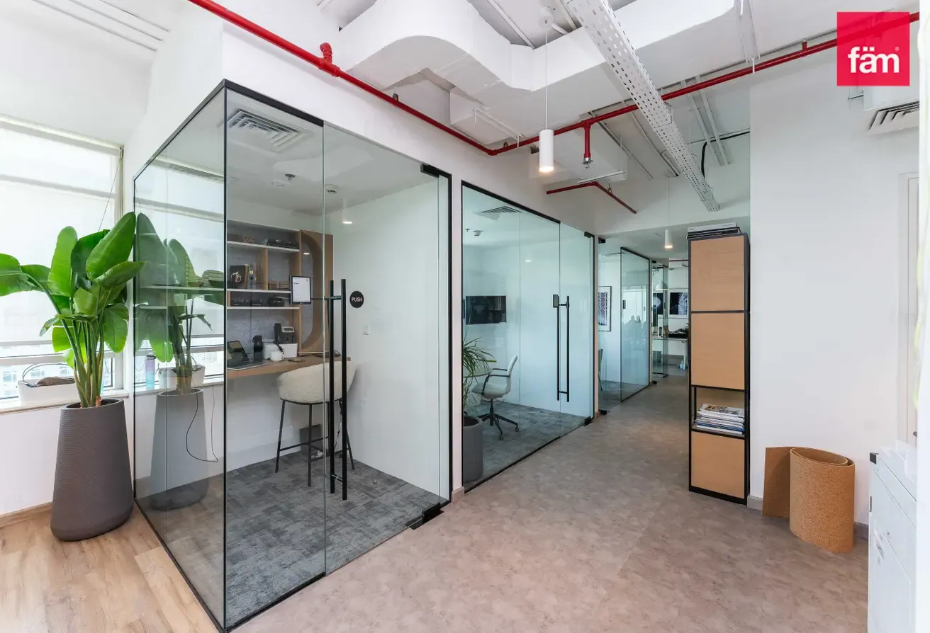 Luxury Fitout | Large Office | Community Expert