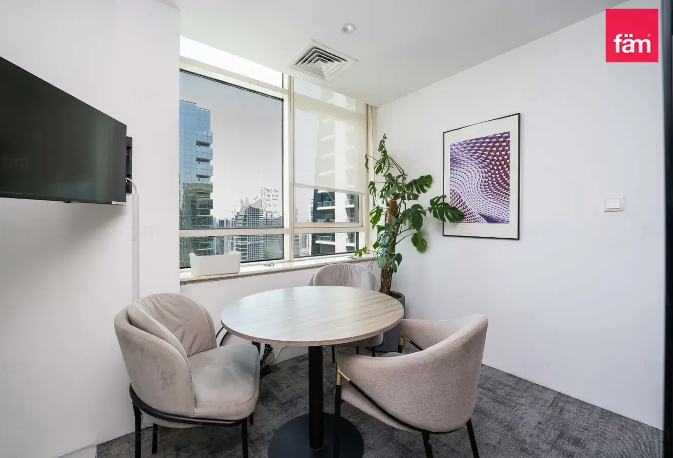 Luxury Fitout | Large Office | Community Expert