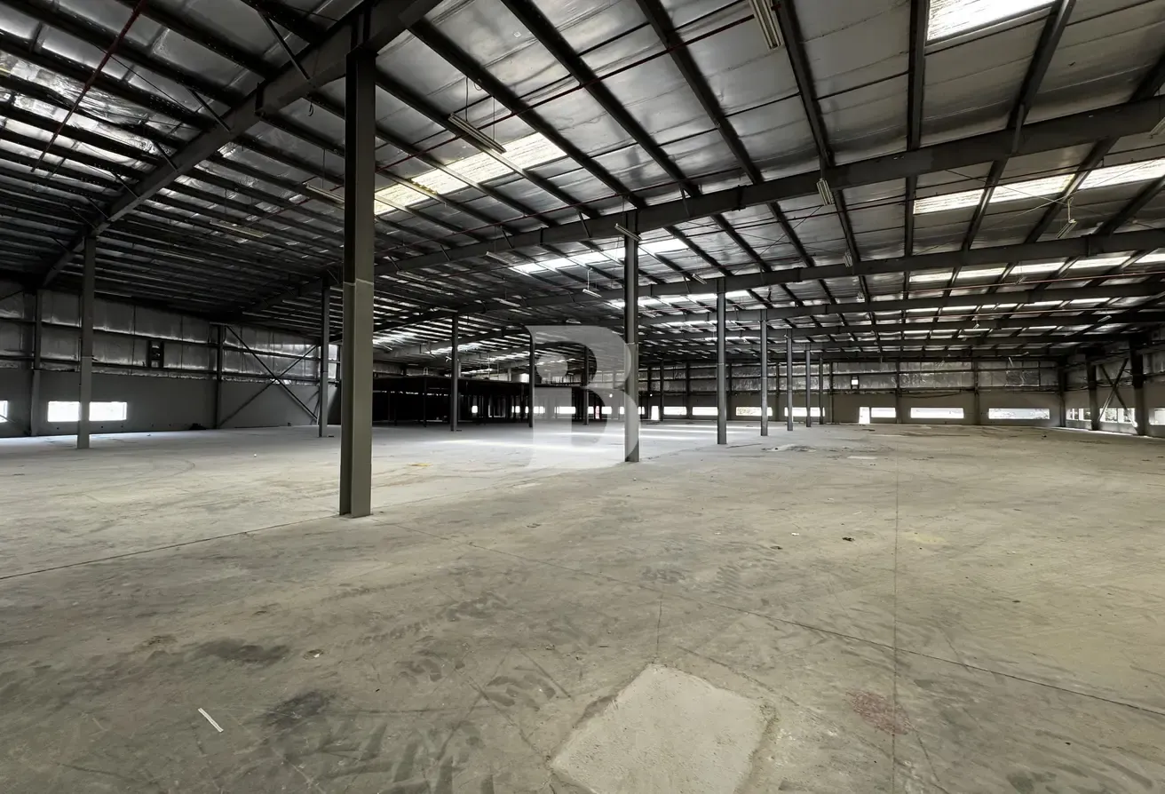 PREMIUM ROAD-FACING ASSET | VACANT IN 3 MONTHS