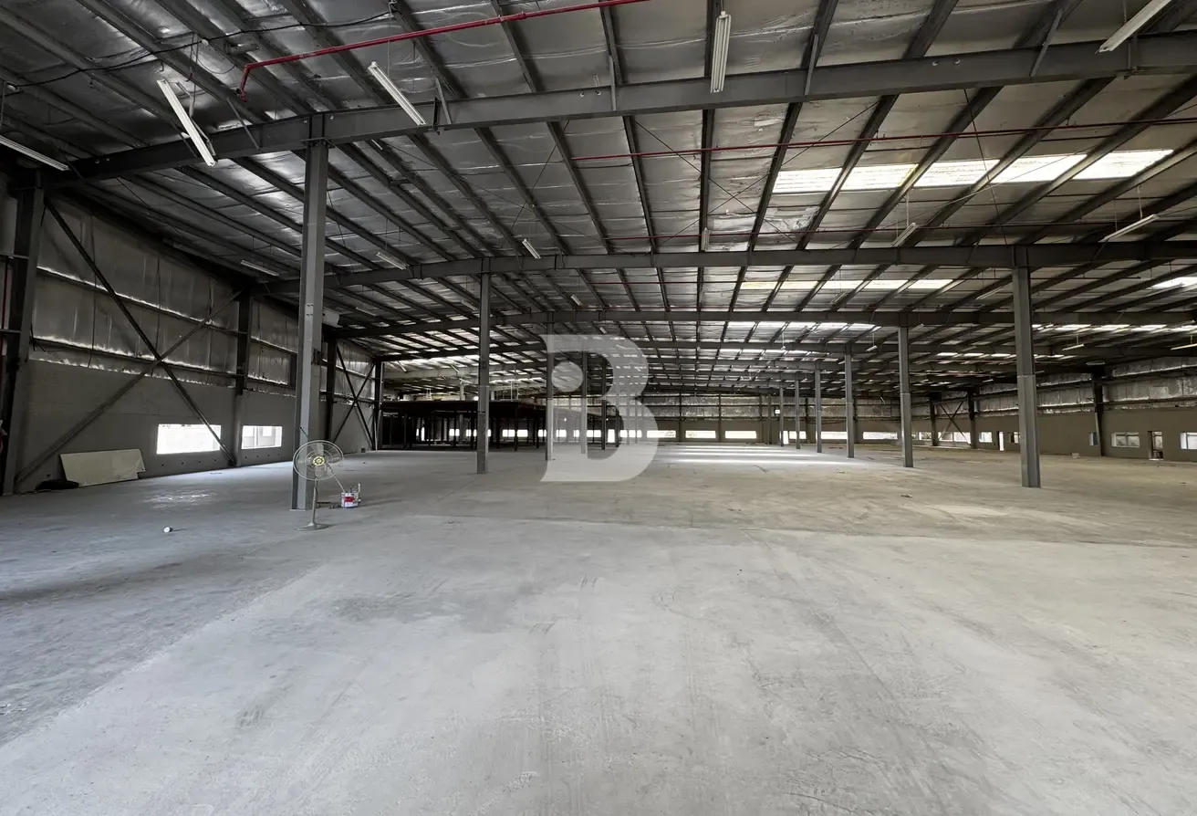 PREMIUM ROAD-FACING ASSET | VACANT IN 3 MONTHS