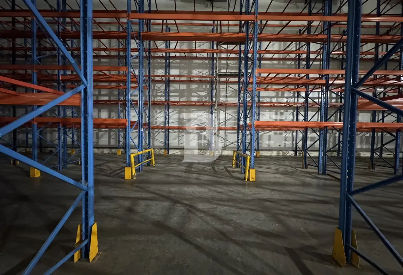 PREMIUM ROAD-FACING ASSET | VACANT IN 3 MONTHS