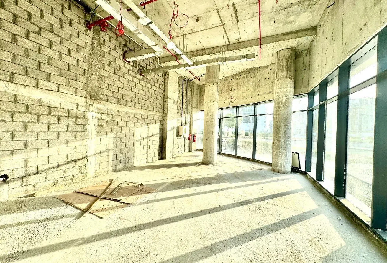 Corner Retail Shop| Bright Unit | Main Road| Majan