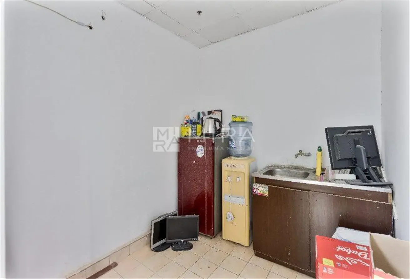 Exclusive |  Spacious Office | Prime Location