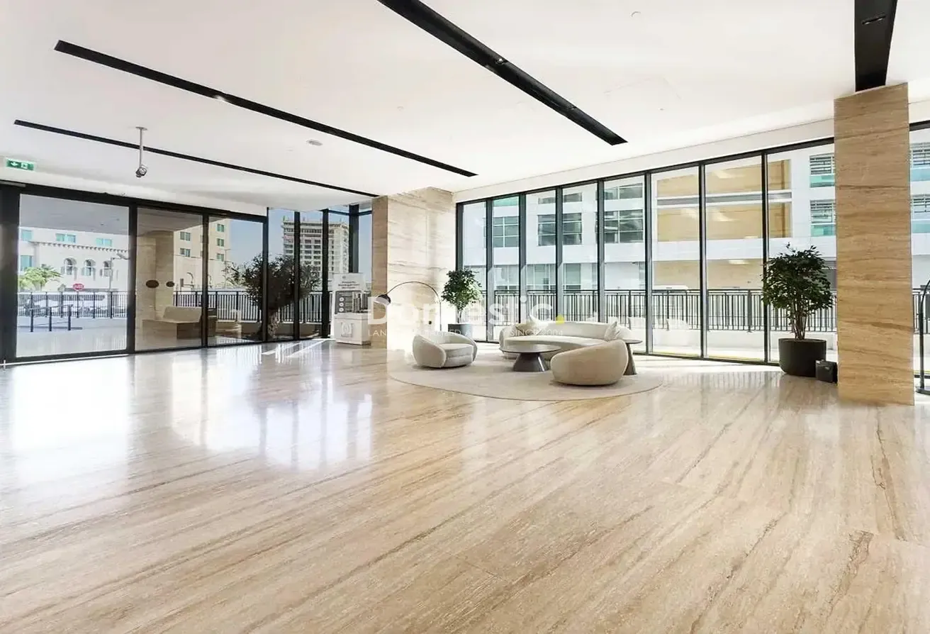 BURJ FACING| HIGH VISIBILITY | BIG SHOP |BEST DEAL