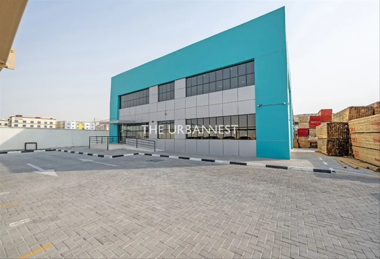 Ready to Move | Vaastu | Newly Built Warehouse