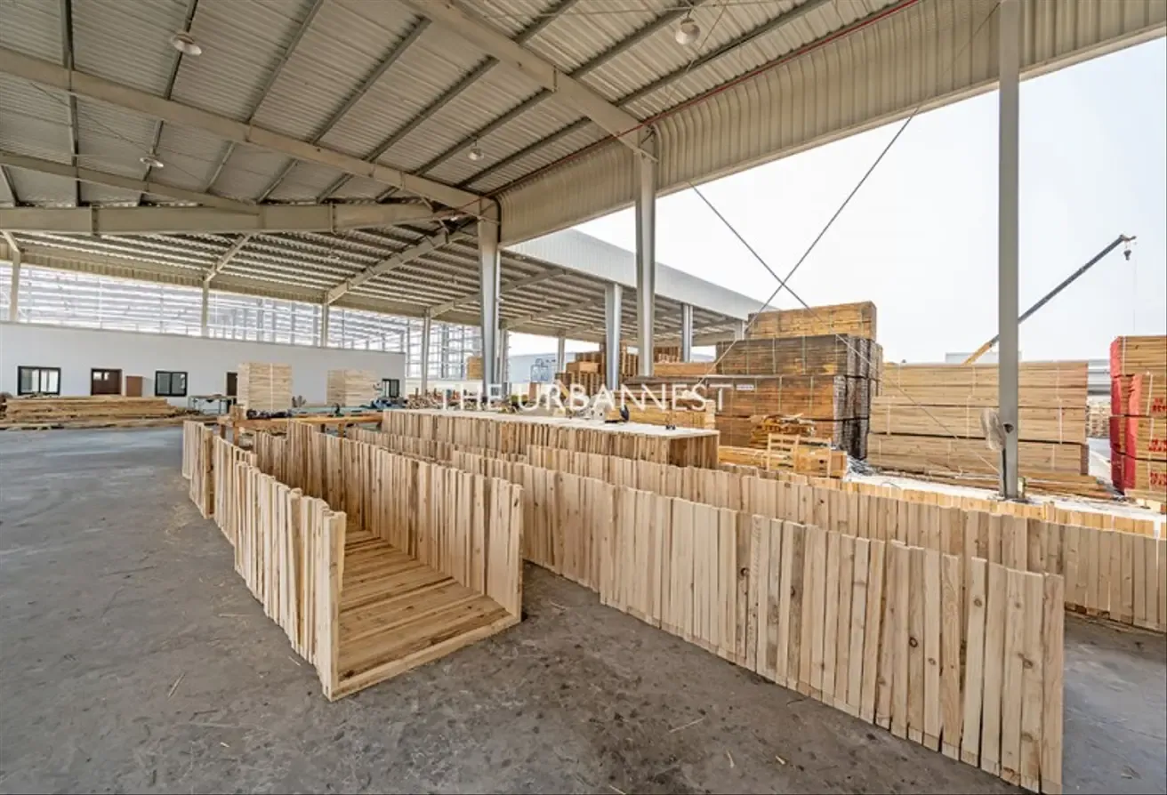 Ready to Move | Vaastu | Newly Built Warehouse