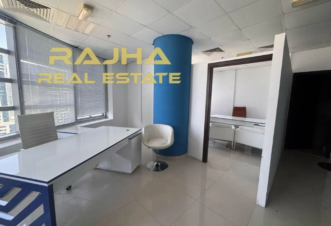 Office with Canal View and Private Bathroom