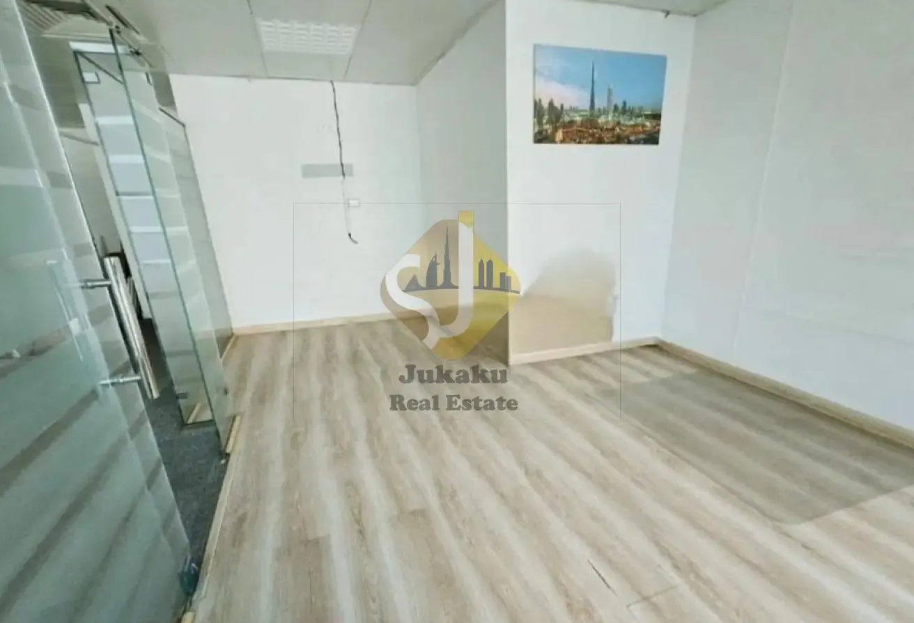 Office Space | High Floor | Prime Location