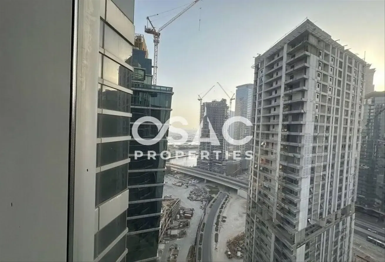 2 OFFICES COMBINED | HIGH FLOOR | CANAL VIEW