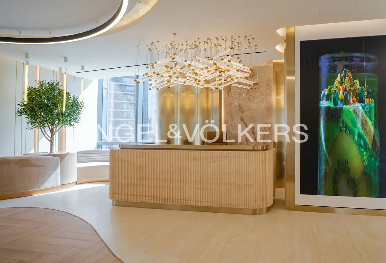 Vacant | Turnkey Office | Skyline Views
