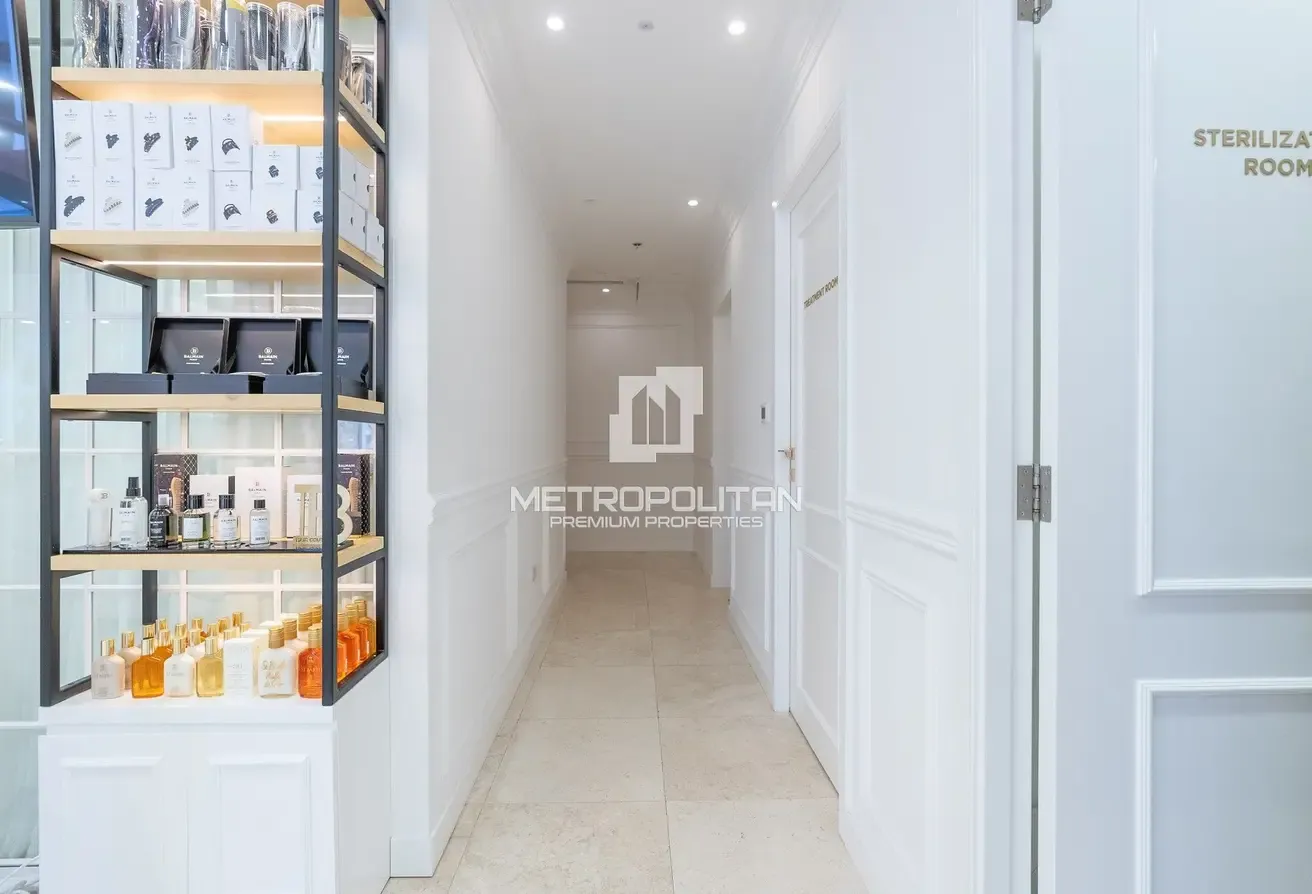 Exclusive Unit with Exceptional Rental Returns