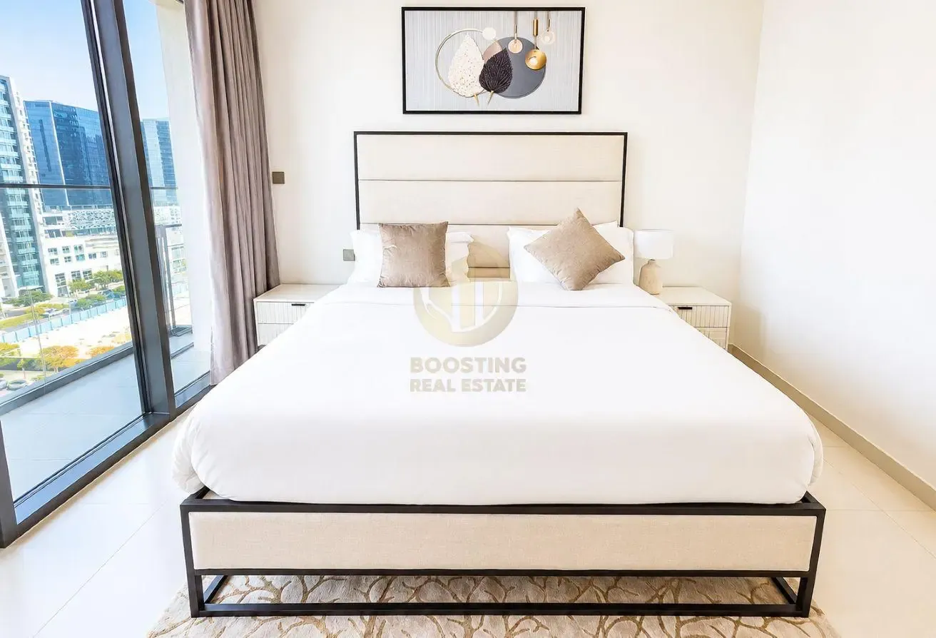 1 BR APARTMENT IN DOWNTOWN – STEPS FROM DUBAI MALL
