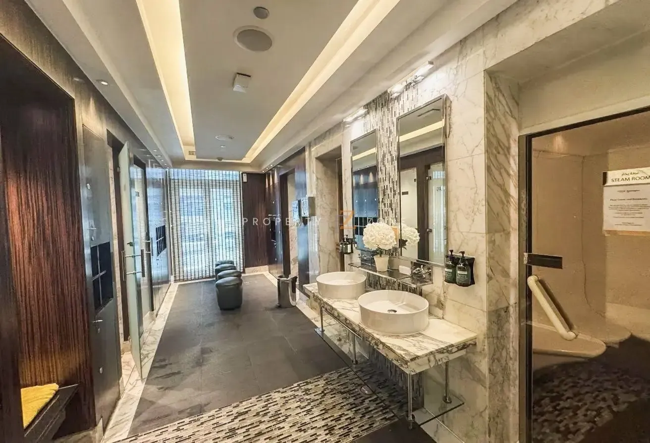 Fully Furnished | Contemporary Layout | Near Metro