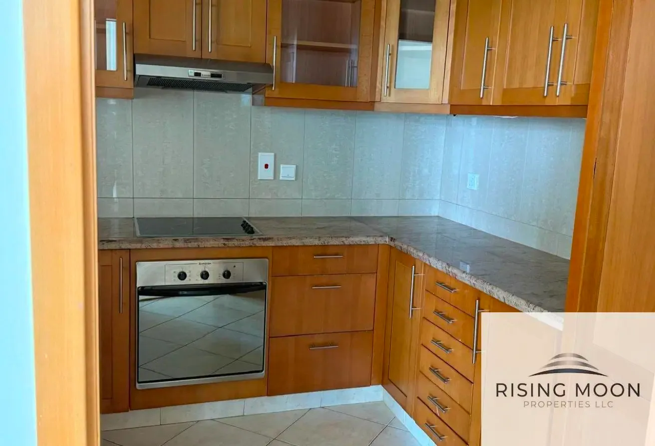 2br mid floor for rent in links tower