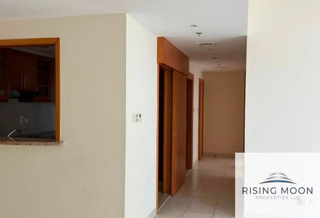 2br mid floor for rent in links tower