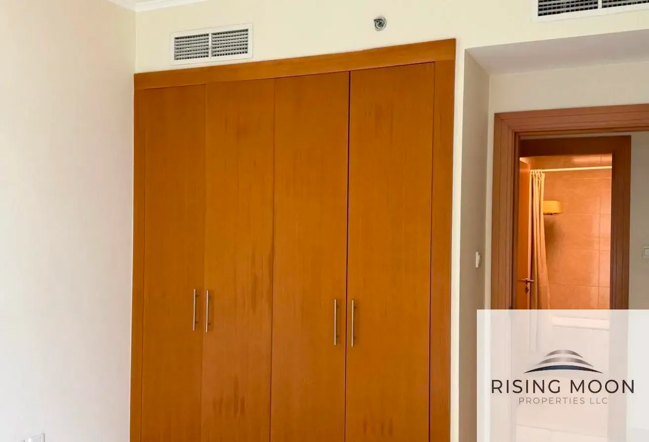 2br mid floor for rent in links tower