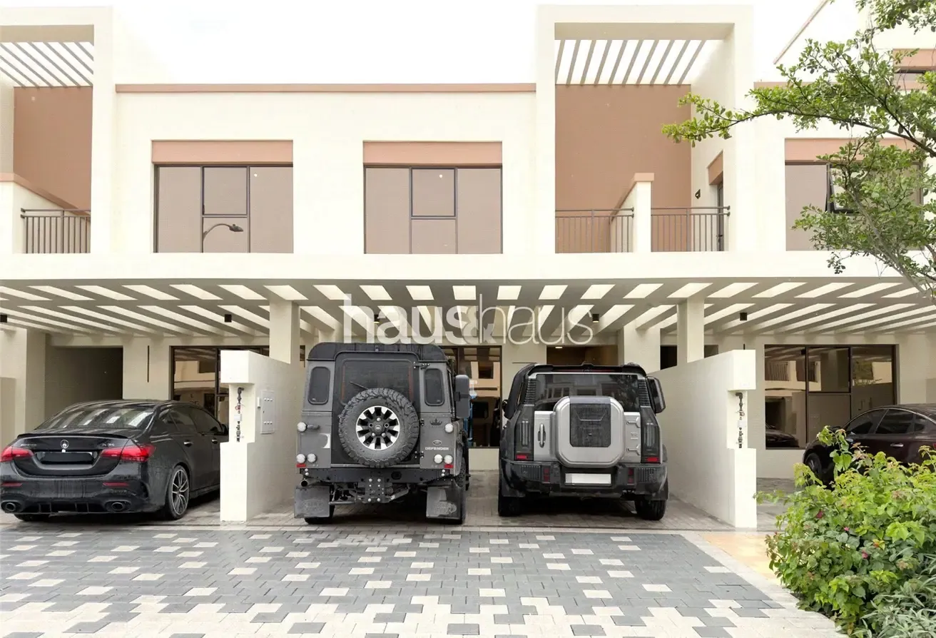 Ready to Move in | Large Plot | 1st Row To Lagoons